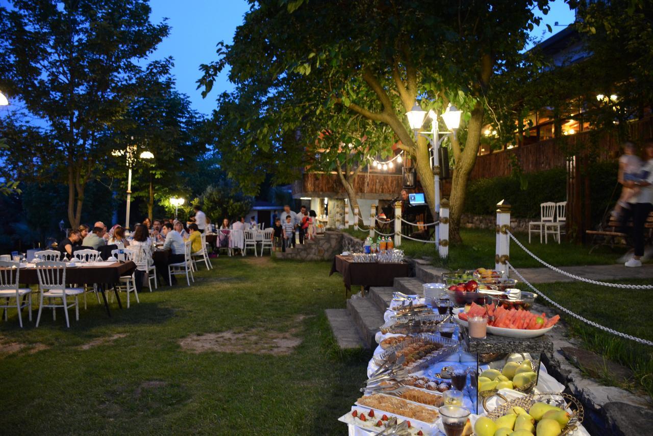 Heybeli Hotel Mudanya Exteriör bild